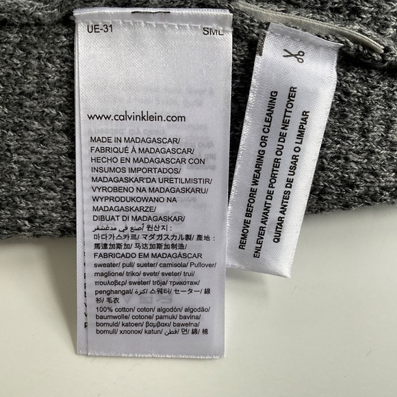 Calvin Klein Jeans Men's Colorblock Pullover Sz L Gray Crew Neck Knit Sweater - Picture 9 of 10